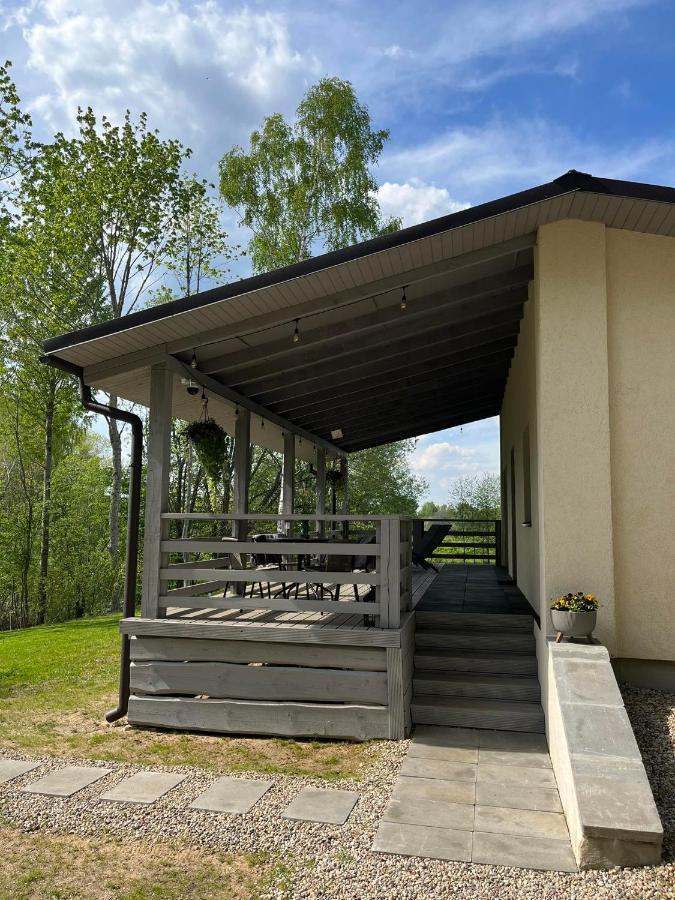 Atputas Namins Jaunlaicene Villa Eksteriør bilde